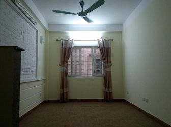 Bay Nhanh Nhà Đội Cấn, Ba Đình, 5 Tầng Giá 2.15 Tỷ, Ô Tô Gần.