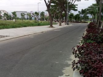 Bán 2 Lô Góc Trung Tâm Quận Hải Châu, Hướng Đông Nam, View Sông Hàn 0935500209
