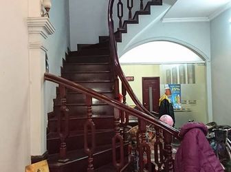 Nhà Phố Đào Tấn, 42m2 X 4T, 6.9 Tỷ. Ôto Vào Nhà, Văn Phòng, Spa.