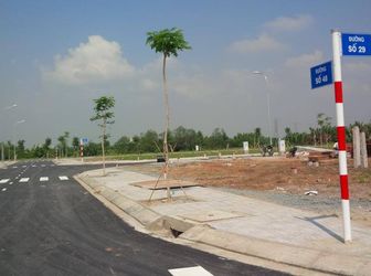 Đất Nền Quận 2, 50 Lô Đối Diện TTTM Chỉ 379tr Sổ Đỏ, Giao Ngay