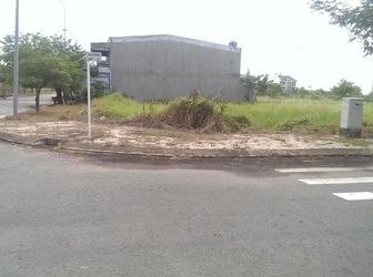 Đất Nền Quận 2, 50 Lô Đối Diện TTTM Chỉ 379tr Sổ Đỏ, Giao Ngay