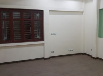 Nhà Đẹp Ở Luôn Phố Lương Khánh Thiện 28m, Ngõ 3m, Chỉ 2.6 Tỷ