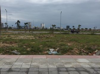 Cần Bán Đất Vip Đường 2 Tháng 9 Đối Diện Tòa Nhà Petrolimex Hướng Tây - Thương Lượng - 0969.266.043