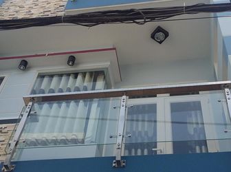 Nhà Cao Cấp 3.5 Tấm Mới, 1 Sẹc Bình Trị Đông, 4x13m, Có Chổ Đậu Xe Hơi