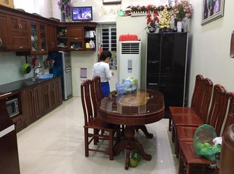 Bán Nhà Hoàng Cầu Mới Ở Ngay 38m, Mt 4m, Giá 3.95 Tỷ.