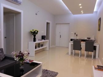 Bán Thảo Điền Pearl 2PN 96m2 Có Nội Thất, View Sông SG, 3,75 Tỷ