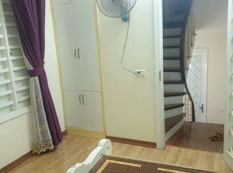 Bán Gấp Nhà 5 Tầng Phố Thái Hà, Đống Đa, 2.5 Tỷ Lh: 0989786133