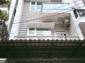 Cần Bán Nhà Riêng, Phường 5, Phú Nhuận, 63m2, 4 Tầng, Chỉ 4.7 Tỷ