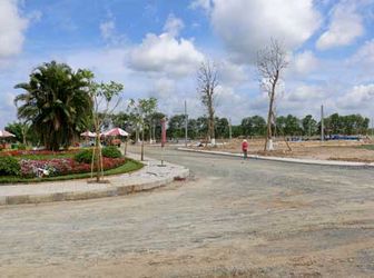 Cần Sang Nhượng Lô Đất Mặt Tiền Quốc Lộ 13, 289Tr/Nền