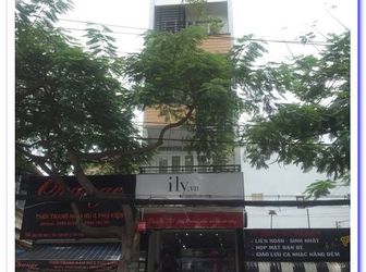 Mặt Tiền Mới Xây Tân Sơn Nhì Lửng+4 Lầu+Hầm_DT:4x20m-Giá 13,5 Tỷ