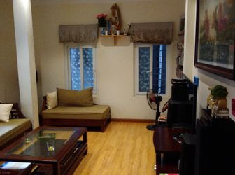 Nhà 40m2 X 5 Tầng, 2.85 Tỷ, Đường Láng, Mới ở Ngay.