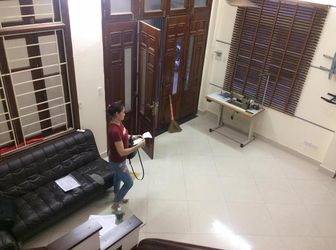 Nhà Phố Tạ Quang Bửu-Bách Khoa. Giá Cực Rẻ Chỉ 70 Triệu/M2 DT Rộng 140m2. MT 4m, Oto 7 Chỗ Vào Nhà