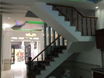 Nhà Mặt Tiền 60m2, Gần Khu Đô Thị Nhị Xuân Mới Xây 3PN.