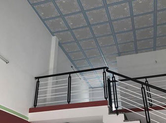 Bán Nhà Gác Lửng, 2 PN, 5x12 Cổng Lớn ở Đặng Công Bỉnh