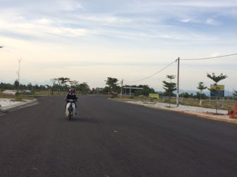 Đất Sông Cổ Cò 515 Triệu Bao Sổ Đỏ Hướng Đông Nam 0947831903