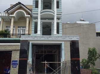 Nhà 1 Trệt 2 Lầu Tấm Đúc, Tổng Dt 160m2 Gần Cao Đẳng Công Thương, Shr, Nhà Hoàn Công