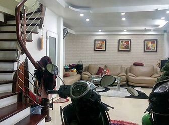 Nhà Phan Đình Giót, 65Mx5T, 10Mmt, Kinh Doanh, Ô Tô Đỗ Cửa.