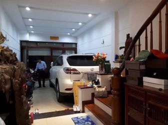 Bán Nhà Nguyễn Trãi Ô Tô Vào Nhà Kinh Doanh Tốt 82M2, 5 Tầng Mặt Tiền 4M Giá 9.5 Tỷ