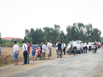 Đất Nền Xây Trọ Rẻ Nhất Đối Diện Trung Tâm Thương Mại 0903011736