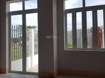 Bán Nhà Kcn Tân Đức Giá Mềm 1 Trệt 1 Lầu Sổ Hồng Riêng