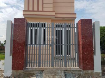 Bán Nhà Kcn Tân Đức Giá Mềm 1 Trệt 1 Lầu Sổ Hồng Riêng