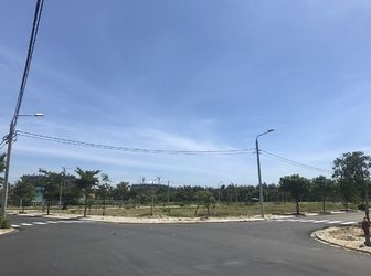 Đất Bên Kđt Fpt Đà Nẵng Mặt Tiền Sông Cổ Cò, Dt: 122,5M2, Giá: 4,3Tr/m2 (Bao Sổ)