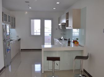 Bán Nhà Mt Võ Văn Tần, Q3 [Dt: 4.4X20M, Xây Hầm 7 Lầu], Hđ Thuê 150 Tr/m2