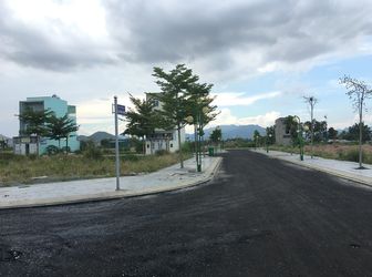Mở Bán Đất Nền Kđt Hoàng Long Giá 17.5Tr/m2 Hướng Đn. Lh: 093 204 9535