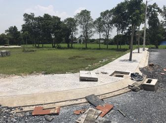 Bán Đất 2 Mặt Tiền Đường Tl 824 , Gần Cụm Công Nghệp Hoàng Gia , Sổ Hồng Riêng  Dt: 120m2