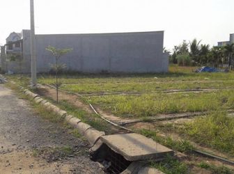 Bán Đất 2 Mặt Tiền Đường Tl 824 , Gần Cụm Công Nghệp Hoàng Gia , Sổ Hồng Riêng  Dt: 120m2