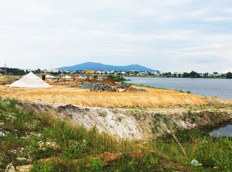 Bán Lô Đất Đối Diện Công Viên Lớn, Đường 7M5, Giá 750 Triệu Lh 0905 332 598