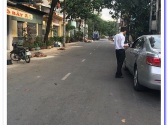 Mặt Tiền Nhà Nát Đường Lê Lâm-Dt:4,2X18M-Giá Tốt:5,2 Tỷ Tl