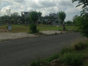 Cần Bán Lô Đất Nằm Liền Kề Trường Quốc Tế Ischool