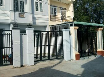 Bán Nhà Xây Mới 100% Đường Nguyễn Hữu Trí Bình Chánh 450 Triệu Sổ Hồng Riêng