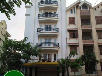 Chính Chủ Cho Thuê Văn Phòng 40M2 Cạnh Mặt Đường Hoàng Quốc Việt