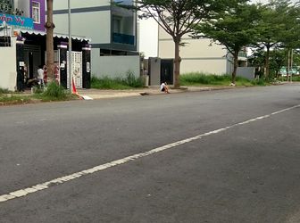 Đất Mặt Tiền Đs 6 ( Rộng 30M), Dt 7X27M, Giá Chỉ 25,5 Triệu/m2, Dân Đông, Lh Minh: 091.898.44.38