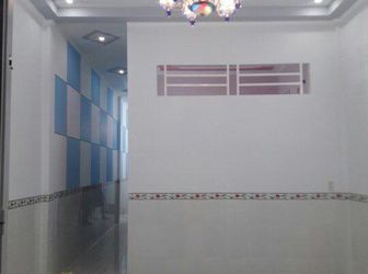 Bán Nhà Phía Sau Bệnh Viện Tw Hẻm Tổ 11.