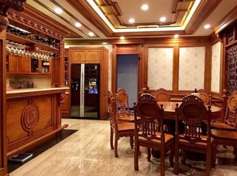 Cần Bán Gấp Căn Nhà Nội Thất Tiền Tỷ Hxh Trần Hưng Đạo Q1