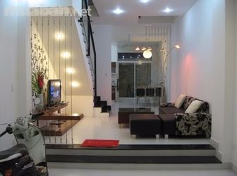 Cần Bán Nhà Mặt Phố Kim Ngưu, Diện Tích 72M2, Mặt Tiền 4.5M, Hạ Chào 17.5 Tỷ.