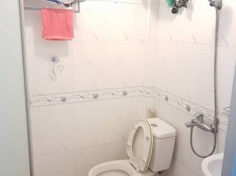 Nhà Đa Năng!!! Vừa Ở - Vừa Kinh Doanh- Gần Ngã Tư Sở Chỉ 5.3 Tỷ!!