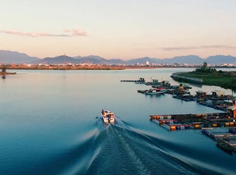 Bán Đất Nền Ven Biển Đối Diện Sân Golf Đà Nẵng.