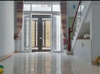 3X5 Đúc 2 Tấm Nhà Đẹp. Đường Bình Long Q. Btân. 2 Phòng 2 Tolet. Địa Thế Đẹp