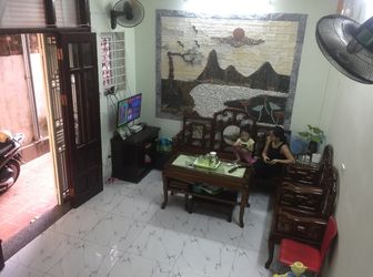 Bán Gấp- Nhà La Khê- 4 Tầng- 30m2-1.85 Tỷ- Ô Tô Đỗ Cửa