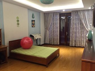 Bán Nhà Vip 2 Mặt Thoáng Tôn Đức Thắng, Dt 40M2, Giá 4.1 Tỷ.