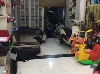 Nhà Xinh, Đẹp Lung Linh, Hẻm Xe Hơi, Giá 2.65 Tỷ Quá Rẻ - Quá Ngon.