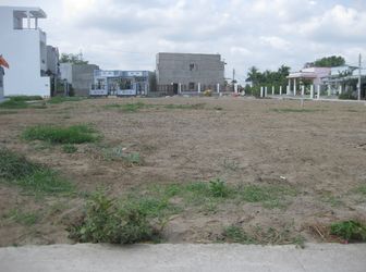 Do Kẹt Tiền Nên Tôi Cần Bán Gấp Miếng Đất Bình Chánh 700m2,ngang 20m, Chỉ 1,4 Tỷ