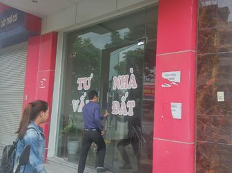 Bán Gấp Nhà Mặt Phố Lê Trọng Tấn, Hà Đông, 2 Tầng X 50M2 Có Sân Ô Tô, Kinh Doanh Đắc Địa Nhất Khu