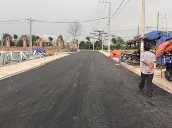 Đất Ngay Chợ Long Phước, Chỉ 640Tr/52M2, Shr Lh: 0938.292.386