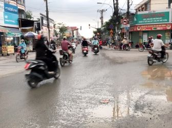 Đất Ngay Chợ Long Phước, Chỉ 640Tr/52M2, Shr Lh: 0938.292.386