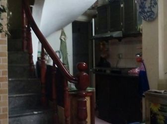 Bán Nhà Phố Thọ Lão  5 Tầng 4m Mặt Tiền Giá 2 Tỷ 